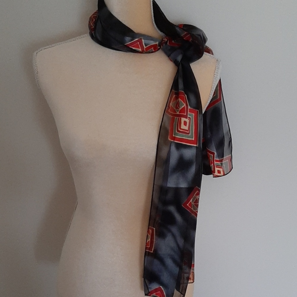 SCARF - Picture 2 of 3